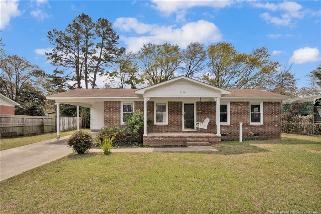 3236 Periwinkle Drive, Fayetteville, NC 28306