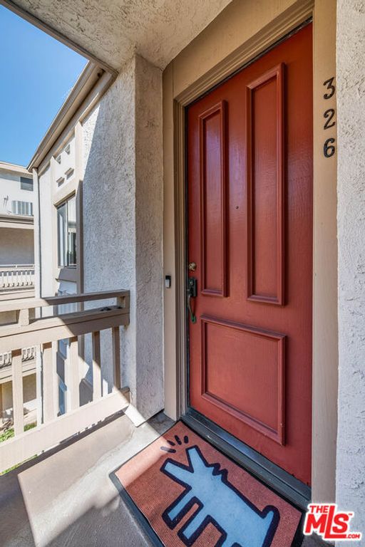 3480 Barham Boulevard 326, Los Angeles, CA 90068 — photo 2