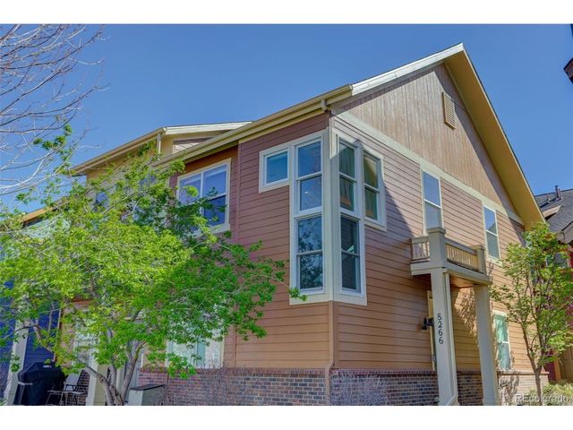 8266 E 24th Dr, Denver, CO 80238