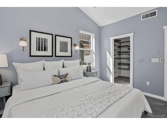 8266 E 24th Dr, Denver, CO 80238