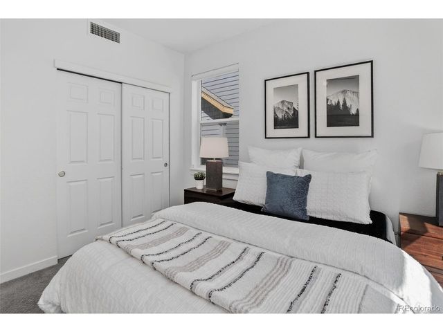 8266 E 24th Dr, Denver, CO 80238