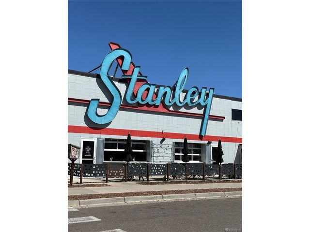 8266 E 24th Dr, Denver, CO 80238