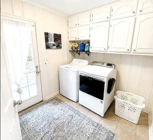 1639 COLONIAL RD, Memphis, TN 38117