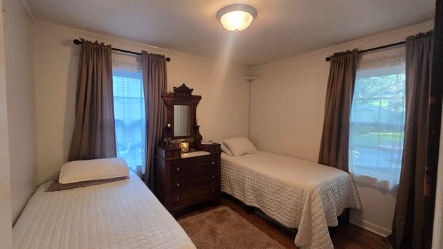 1639 COLONIAL RD, Memphis, TN 38117
