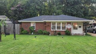 1639 COLONIAL RD, Memphis, TN 38117