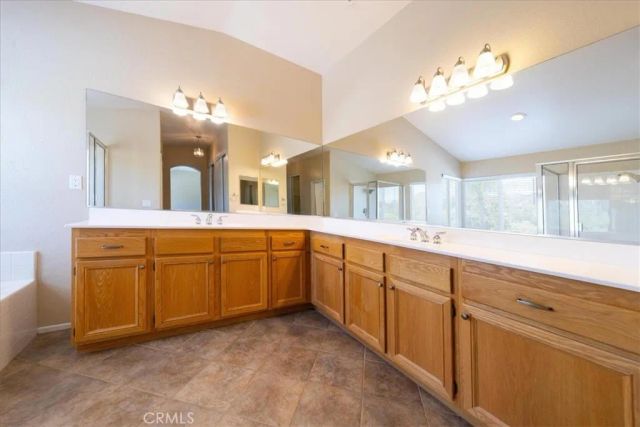 25326 Chesterfield Lane, Wildomar, CA 92595
