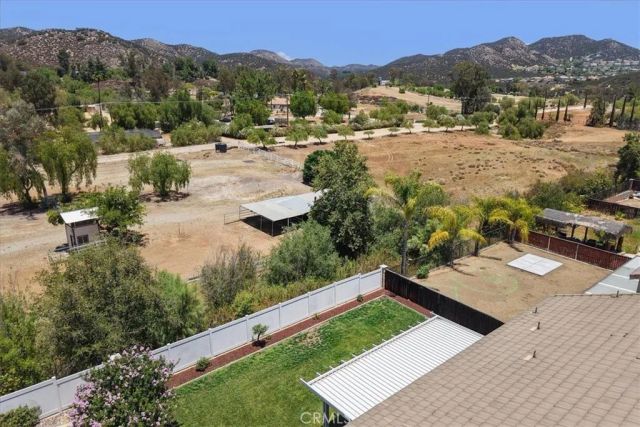 25326 Chesterfield Lane, Wildomar, CA 92595