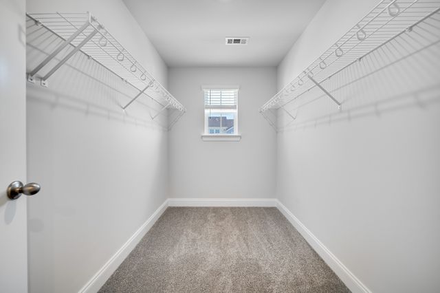 204 Douglas Bend Rd Unit 404, Gallatin, TN 37066