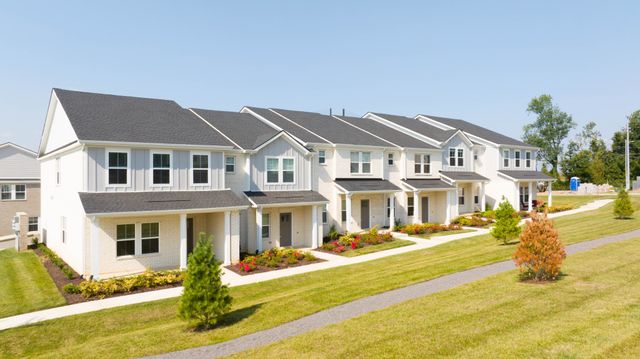 204 Douglas Bend Rd Unit 404, Gallatin, TN 37066