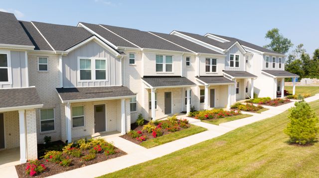 204 Douglas Bend Rd Unit 404, Gallatin, TN 37066