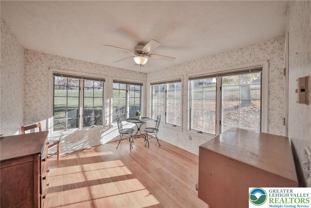 319 West Windsor Road, Chestnuthill Twp, PA 18353