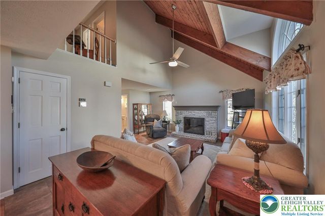 319 West Windsor Road, Chestnuthill Twp, PA 18353