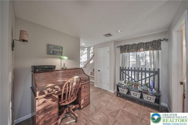 319 West Windsor Road, Chestnuthill Twp, PA 18353