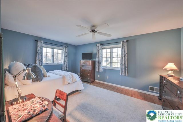 319 West Windsor Road, Chestnuthill Twp, PA 18353