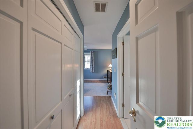 319 West Windsor Road, Chestnuthill Twp, PA 18353