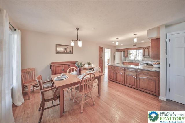 319 West Windsor Road, Chestnuthill Twp, PA 18353