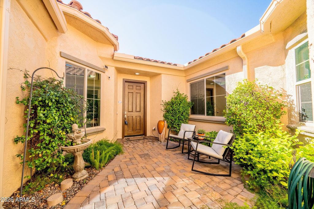 7515 W MERRIWEATHER Way, Florence, AZ 85132 — photo 2