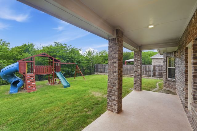 426 Highedge Drive, Fate, TX 75087