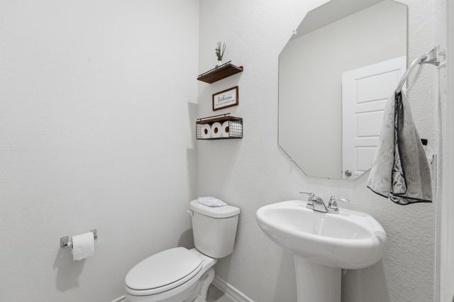 426 Highedge Drive, Fate, TX 75087