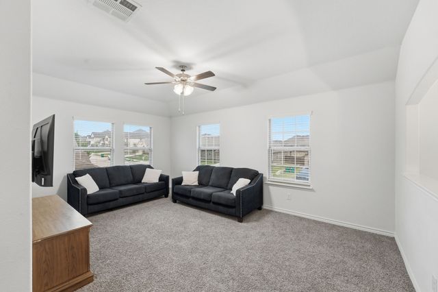 426 Highedge Drive, Fate, TX 75087