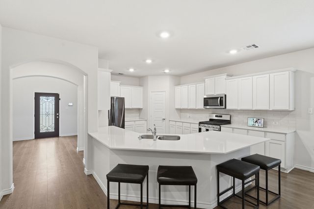 426 Highedge Drive, Fate, TX 75087