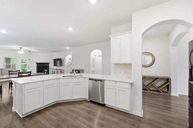 426 Highedge Drive, Fate, TX 75087