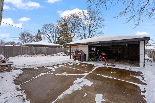 17363 Oleander Avenue, Tinley Park, IL 60477