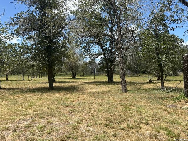 691 Hume, San Antonio, TX 78264