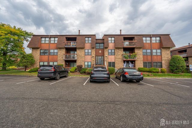 88 Golden Square, Woodbridge Proper, NJ 07095