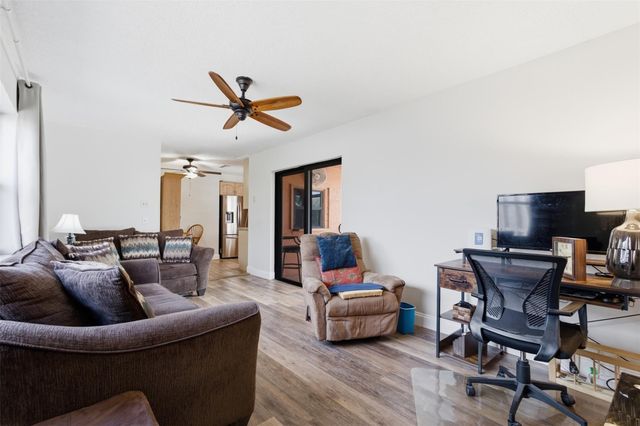 11841 NW 39th Place, Sunrise, FL 33323