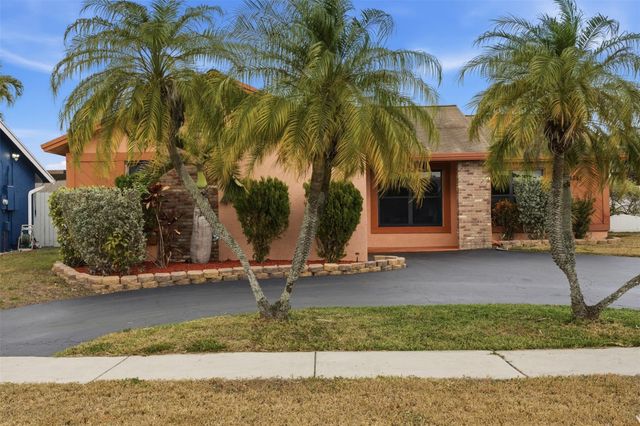 11841 NW 39th Place, Sunrise, FL 33323