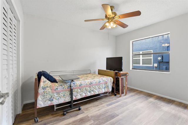 11841 NW 39th Place, Sunrise, FL 33323