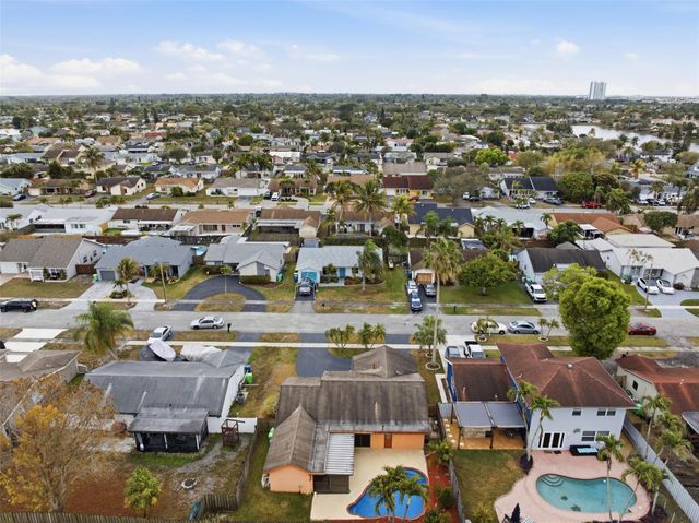 11841 NW 39th Place, Sunrise, FL 33323