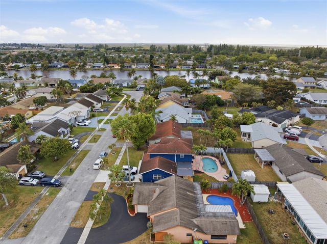 11841 NW 39th Place, Sunrise, FL 33323