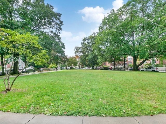 75 Park Street 8, Brookline, MA 02446