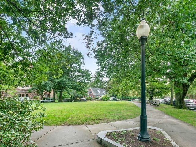 75 Park Street 8, Brookline, MA 02446