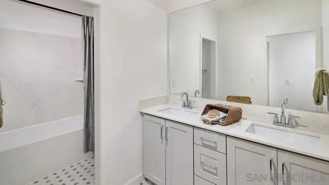 120 Alethea Way, Oceanside, CA 92057