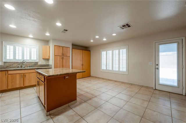 1449 Desert Hills Drive, Las Vegas, NV 89117