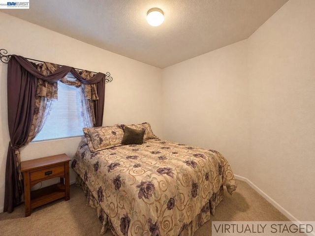 9736 Dynasty Way, Elk Grove, CA 95624