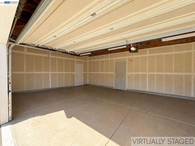 9736 Dynasty Way, Elk Grove, CA 95624