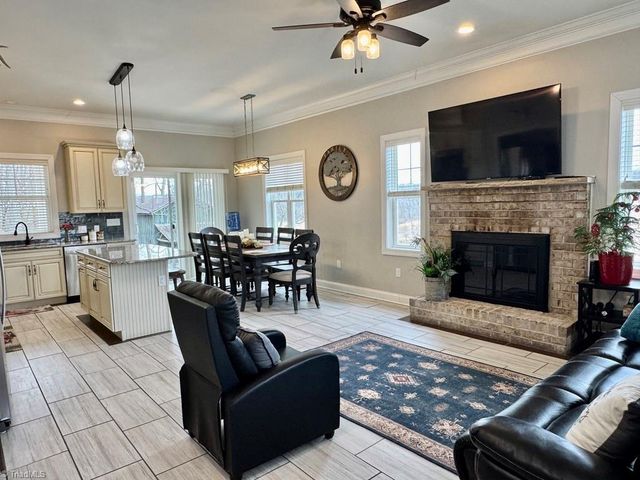 2098 Park Drive, Mount Airy, NC 27030