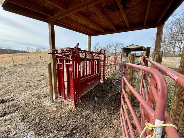 2098 Park Drive, Mount Airy, NC 27030