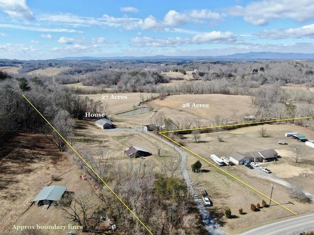 2098 Park Drive, Mount Airy, NC 27030