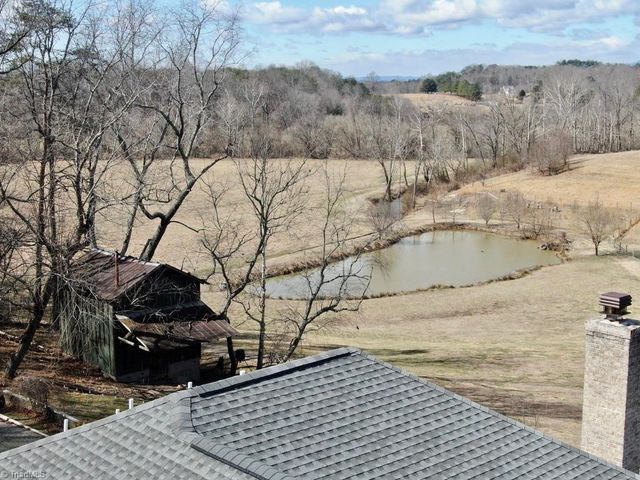 2098 Park Drive, Mount Airy, NC 27030