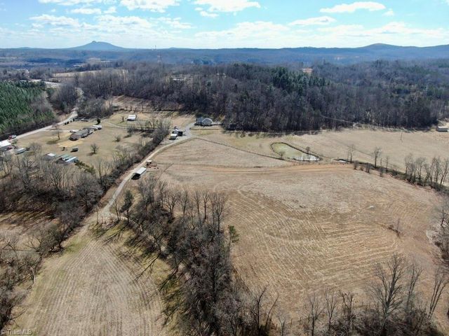 2098 Park Drive, Mount Airy, NC 27030