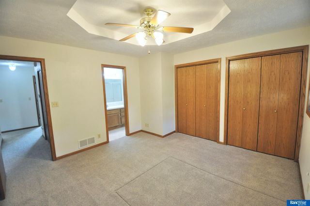 8014 Arrow Ridge Road, Lincoln, NE 68506