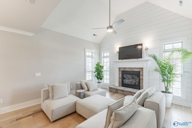 13841 Front Nine Drive, Athens, AL 35611