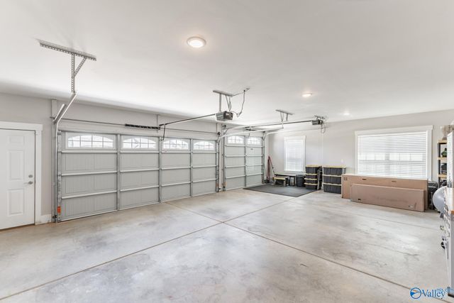 13841 Front Nine Drive, Athens, AL 35611