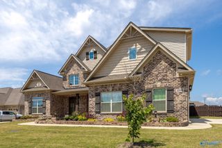 13841 Front Nine Drive, Athens, AL 35611