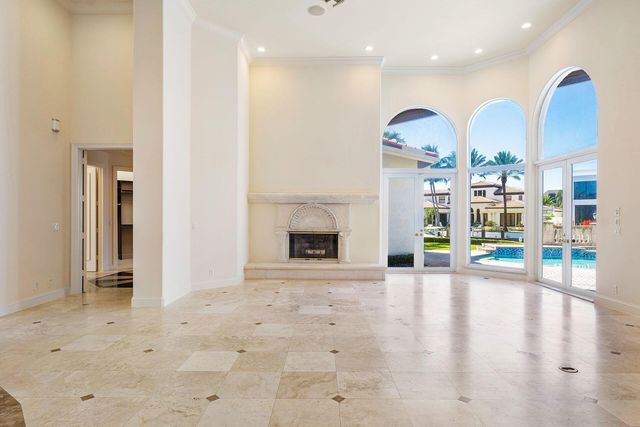 159 W Coconut Palm Road, Boca Raton, FL 33432